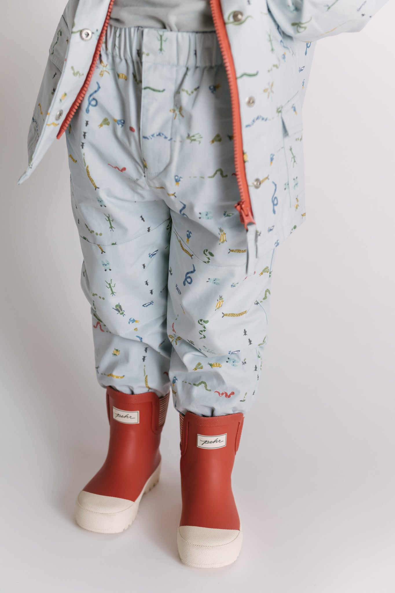 Pehr-Park Splash Pant-Crawling Critters Blue-3