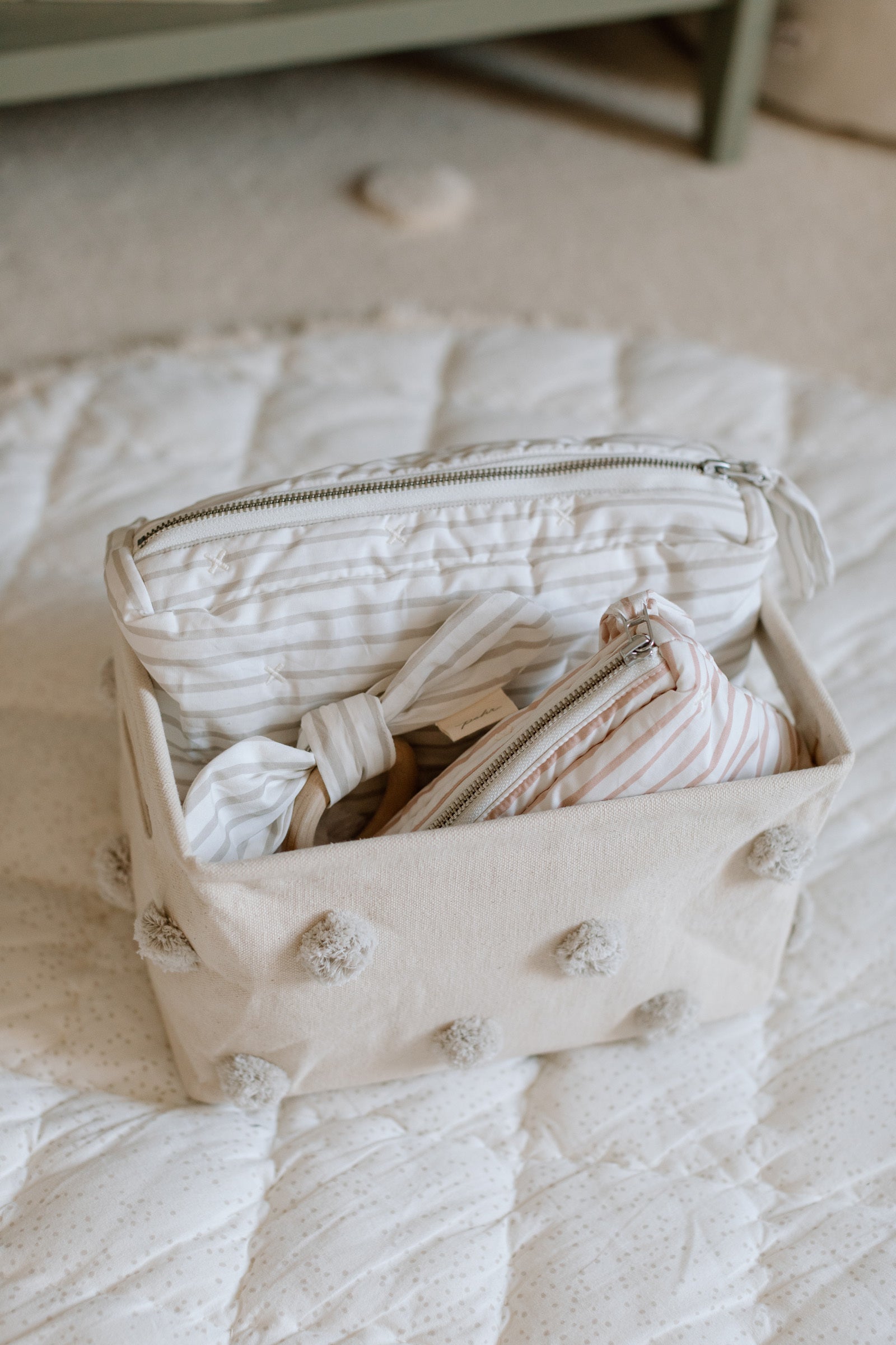Pehr-Pom Pom Hideaway Caddy Organizer-Grey-2