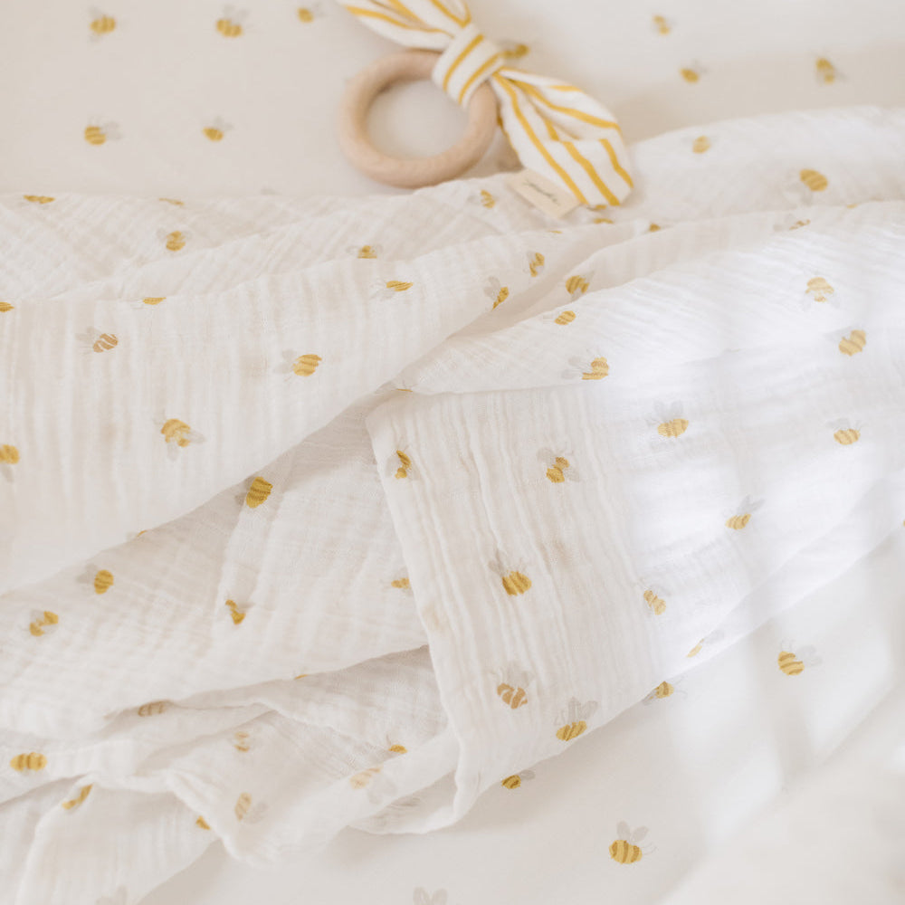 How to Dress Your Baby for Sleep in the Summer