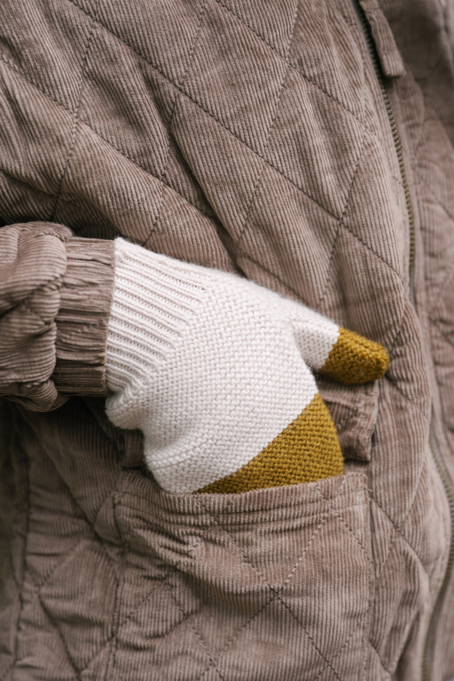 Pehr-Kids Wool Knit Mitten-Ochre-2