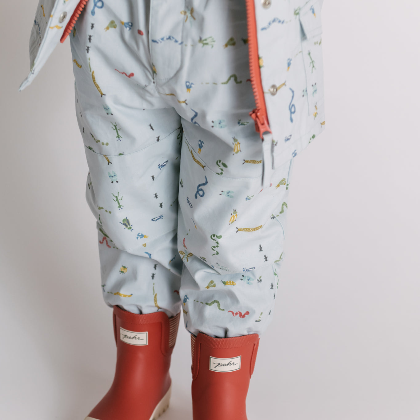 Pehr-Park Splash Pant-Crawling Critters Blue-3