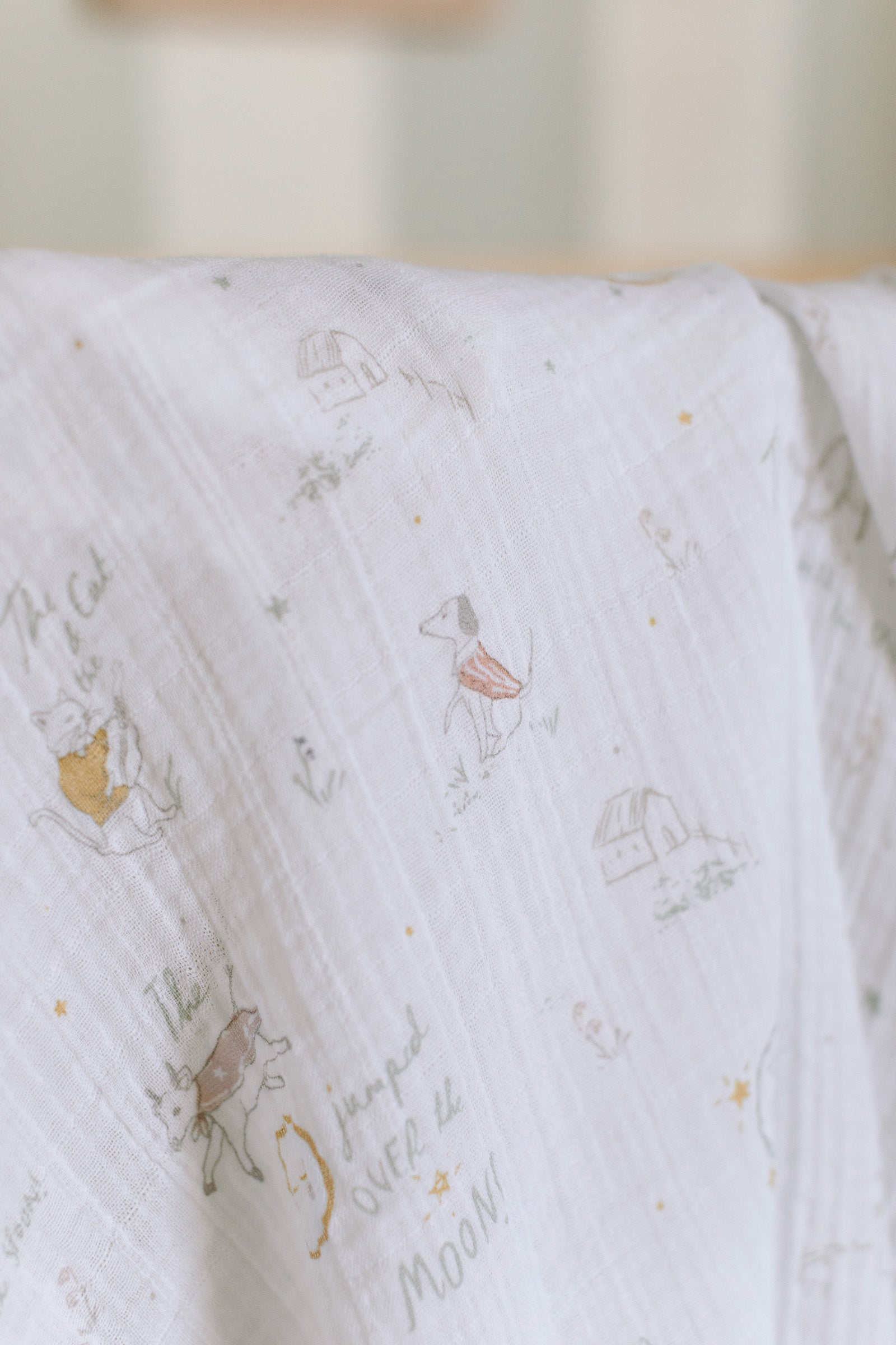 Pehr-Swaddle-Over the Moon-2