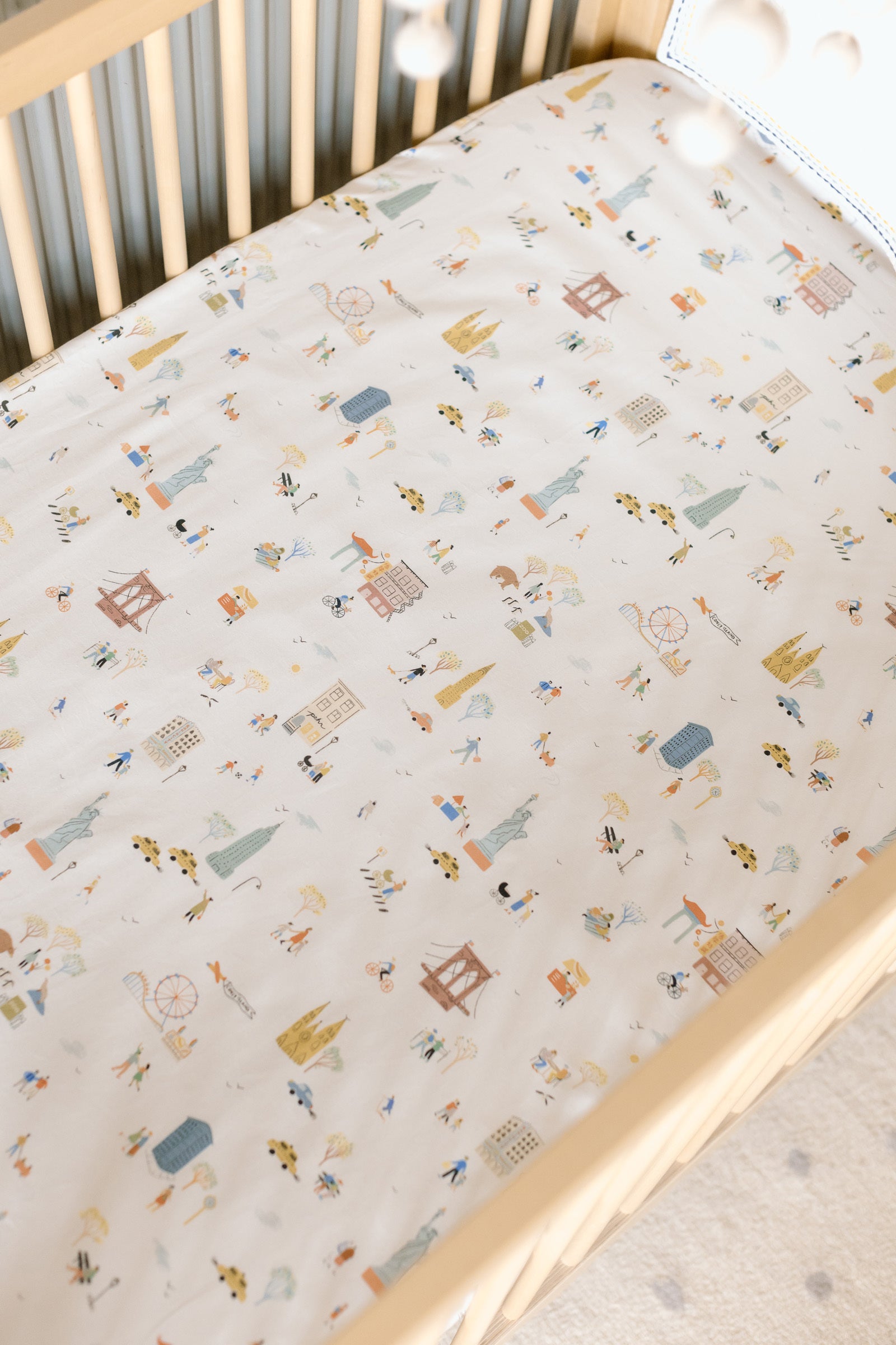 Pehr-Crib Sheet-Explore New York-2