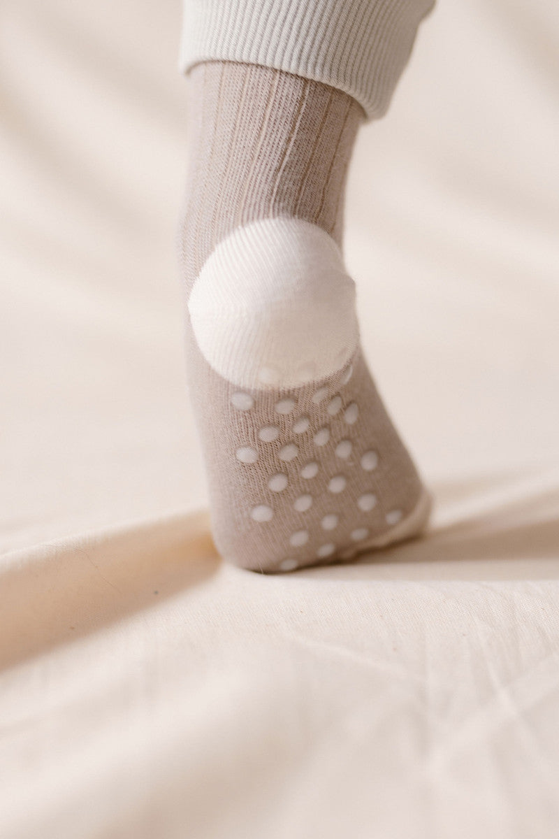 Pehr-Crew Socks with Grips 3 - Pack-Light Mushroom Set-3