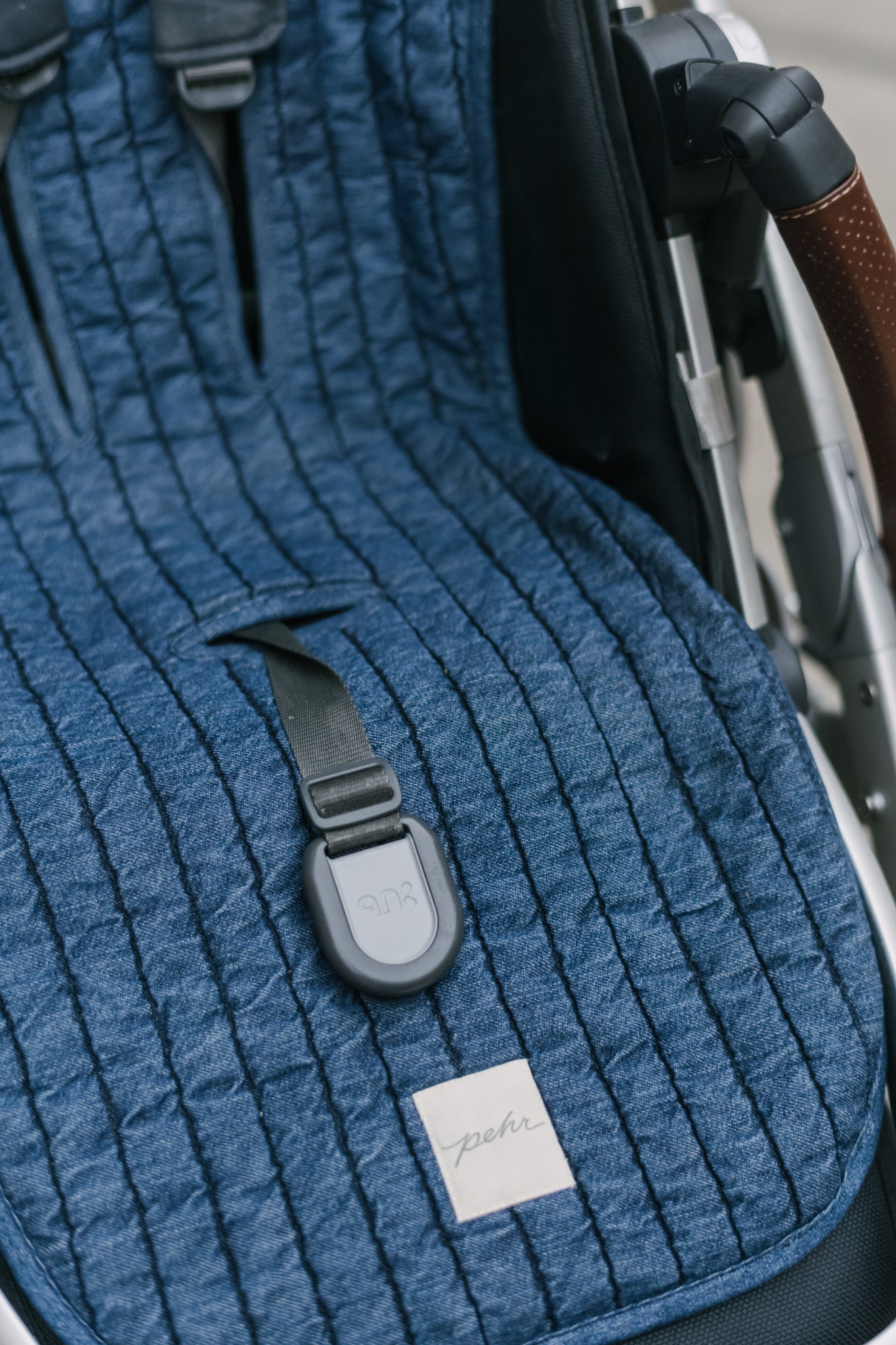 Pehr-Reversible Stroller Insert-Vintage Wash Picnic-5