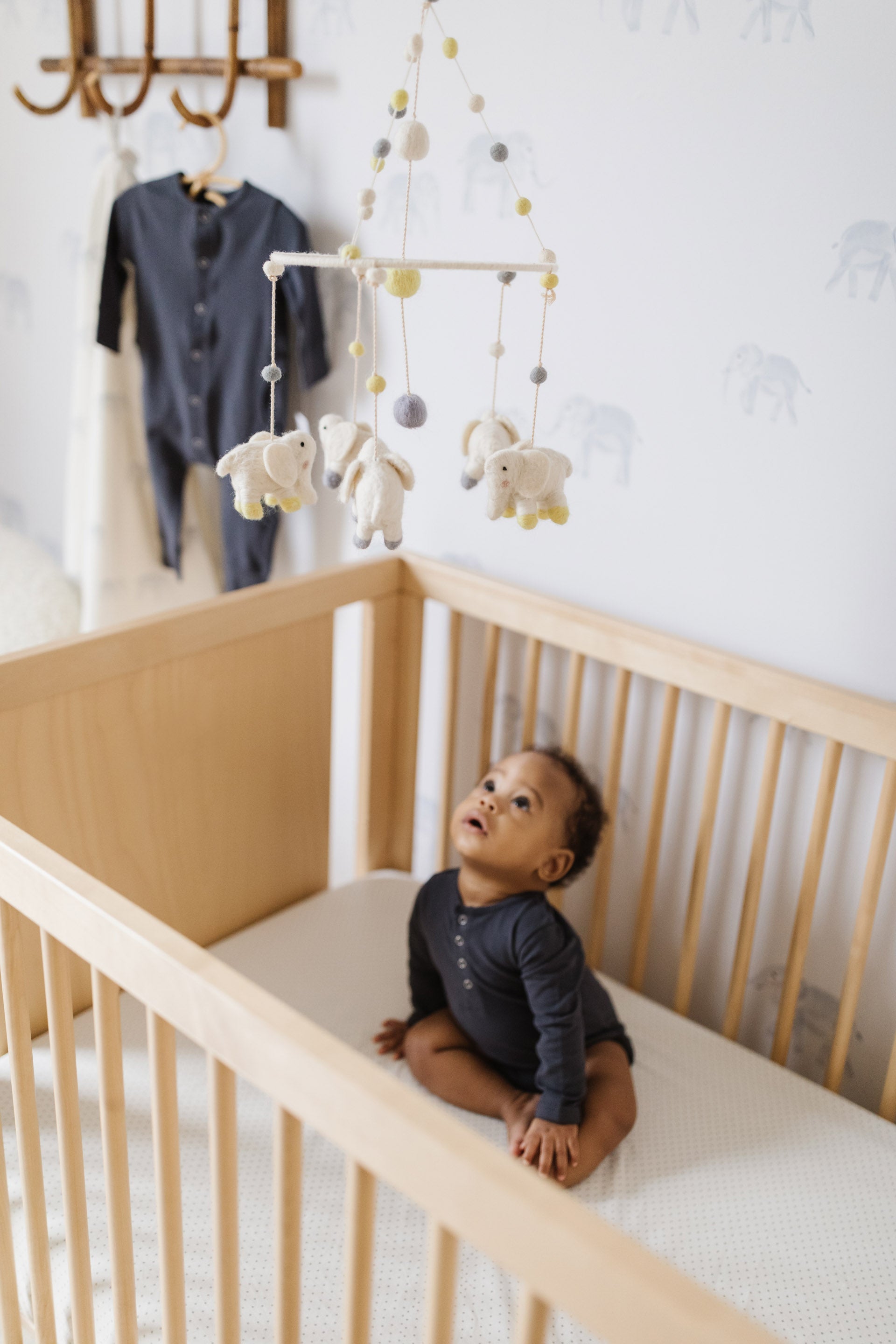 Pehr shop baby mobile