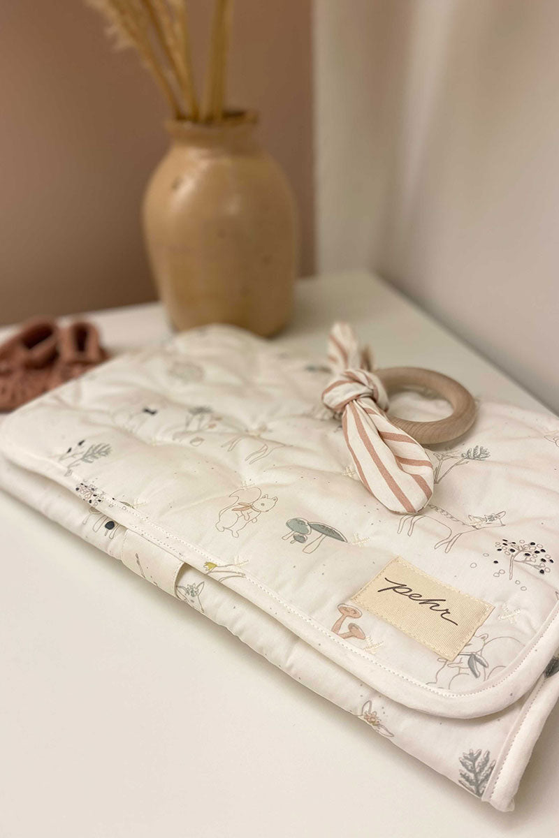 Pehr-On the Go Portable Changing Pad-Magical Forest-3